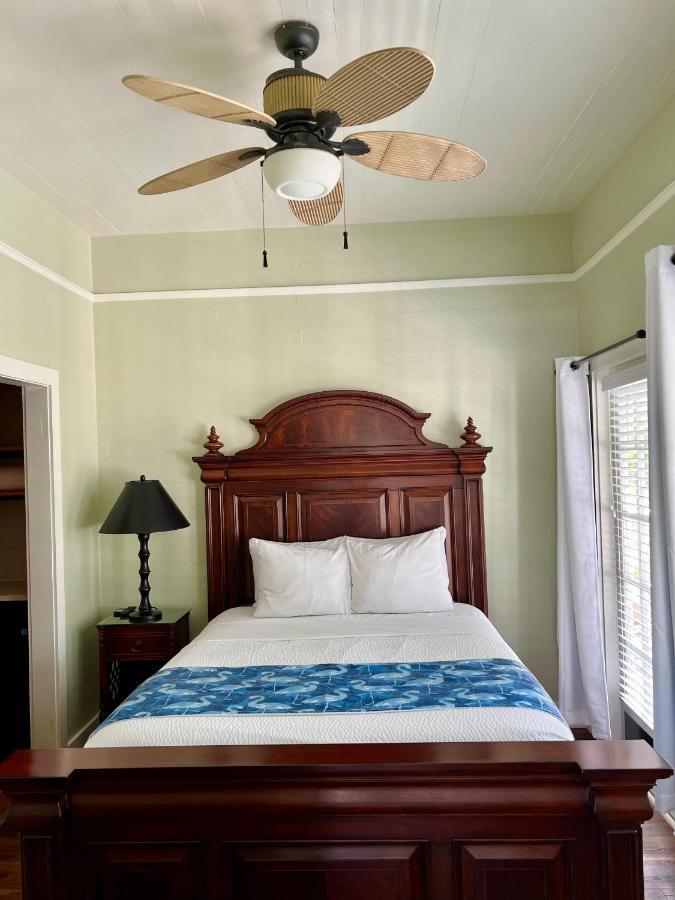 The Porch On Frances Inn - Adults Exclusive Key West Exterior photo