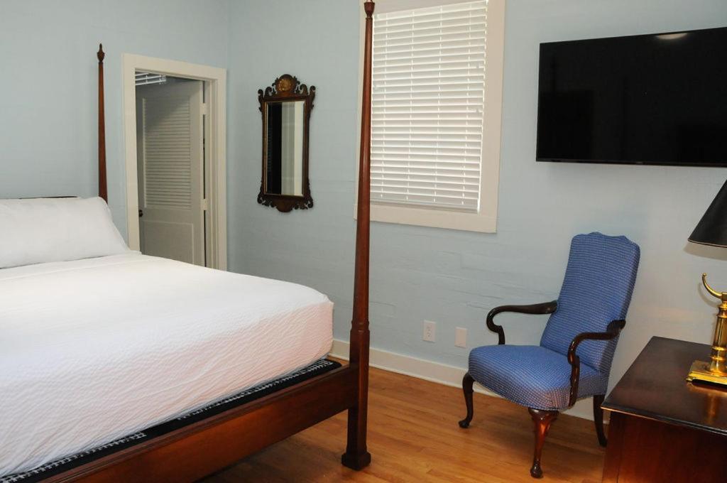 The Porch On Frances Inn - Adults Exclusive Key West Room photo
